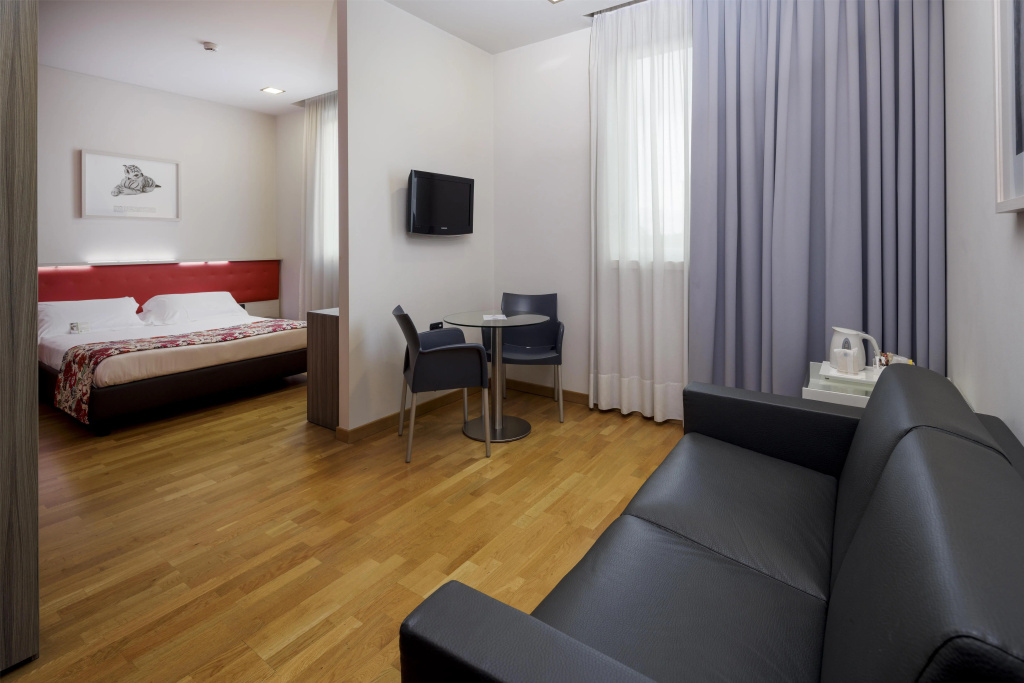 Best Western Falck Village Hotel - Général