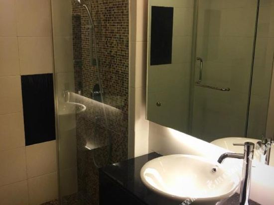 Hotel Capital