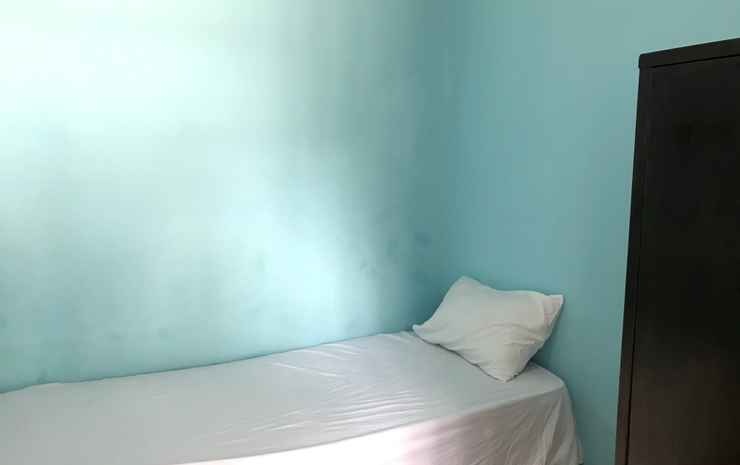 Simple Room At Tanjung Duren 647