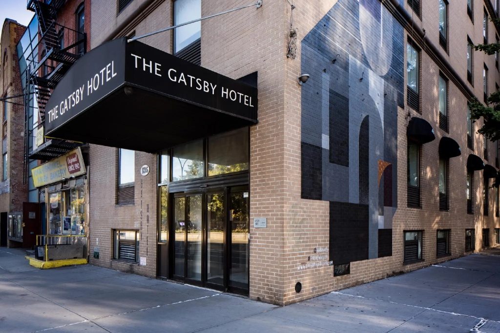 The Gatsby Hotel — фото