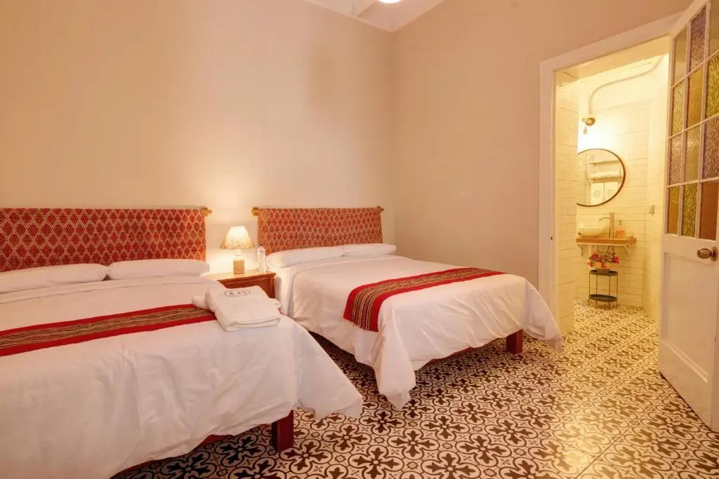 Standard Sextuple room