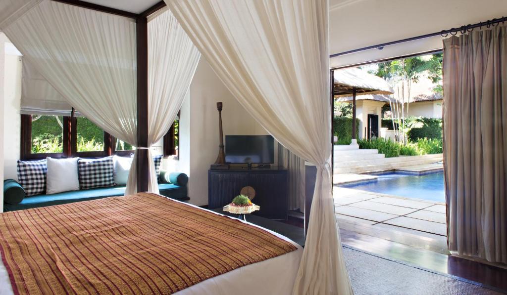 Kayumanis Sanur / Villas & Spa