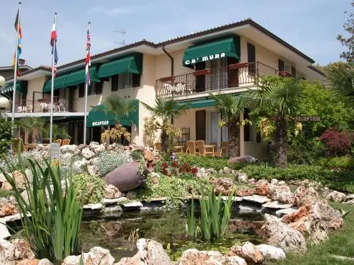 Quadruple Suite with lake view (full double bed)