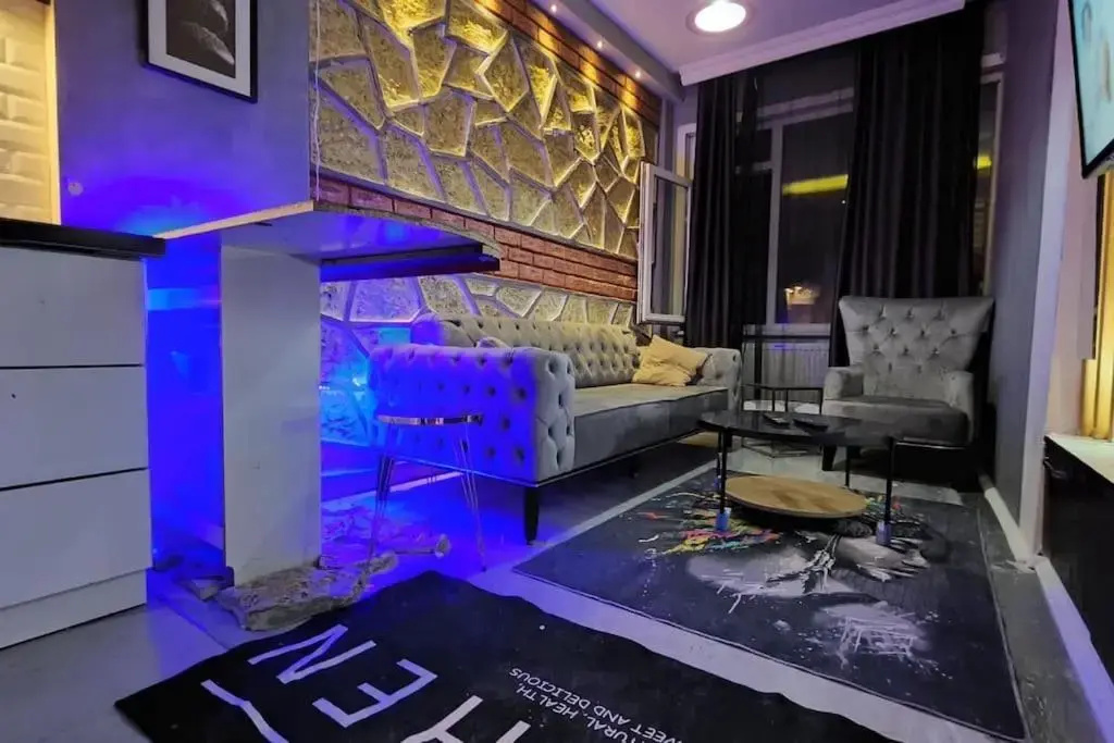 Nisantasi center 1+1 Luxury Renovated b3