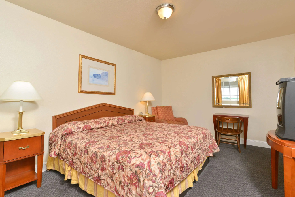 Rodeway Inn - фото 2