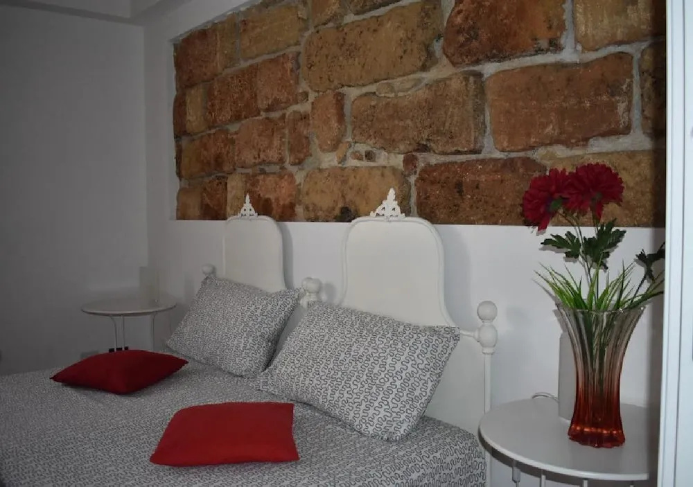 Superior Triple room with city view
