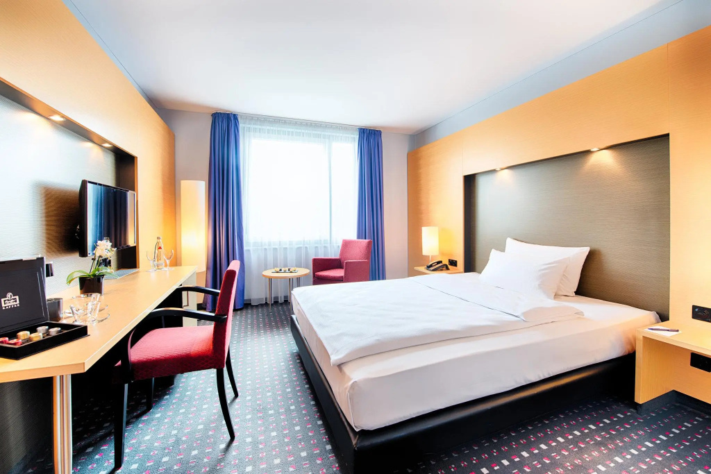 Standard Double room (full double bed)