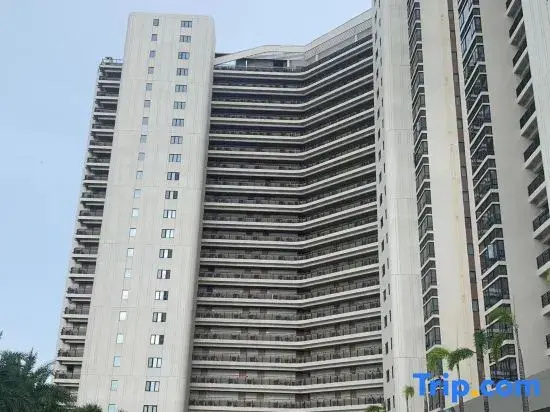 Luoxiang Holiday Apartment (Zhapo Beiluowan Shop)