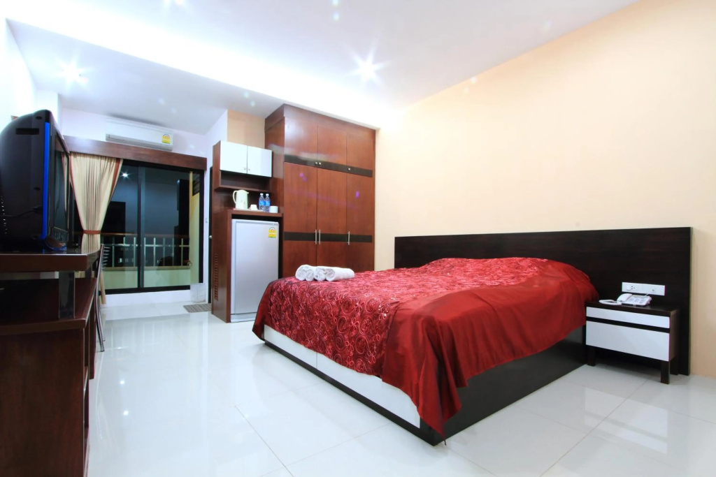 Pattara Place — 4