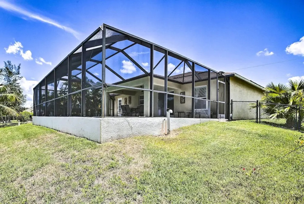 Dock & Canal Access: Cape Coral Family Home