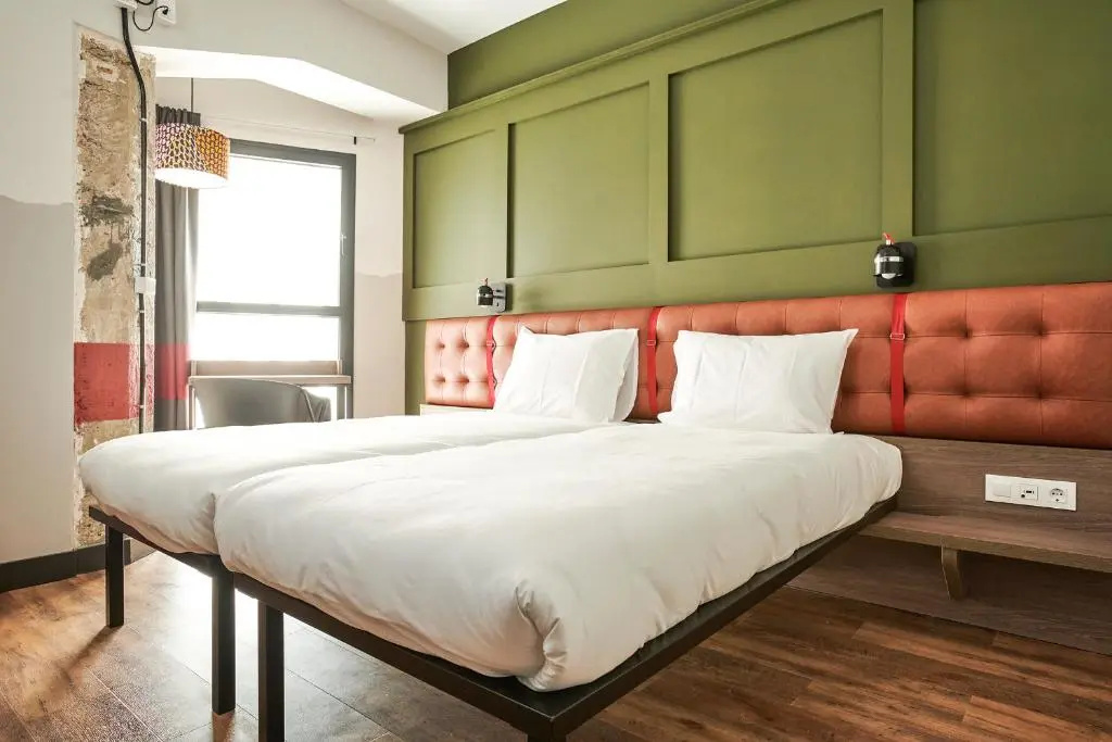 Deluxe Double room (twin beds)