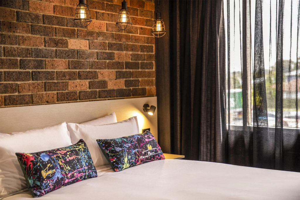 Double Studio (full double bed)
