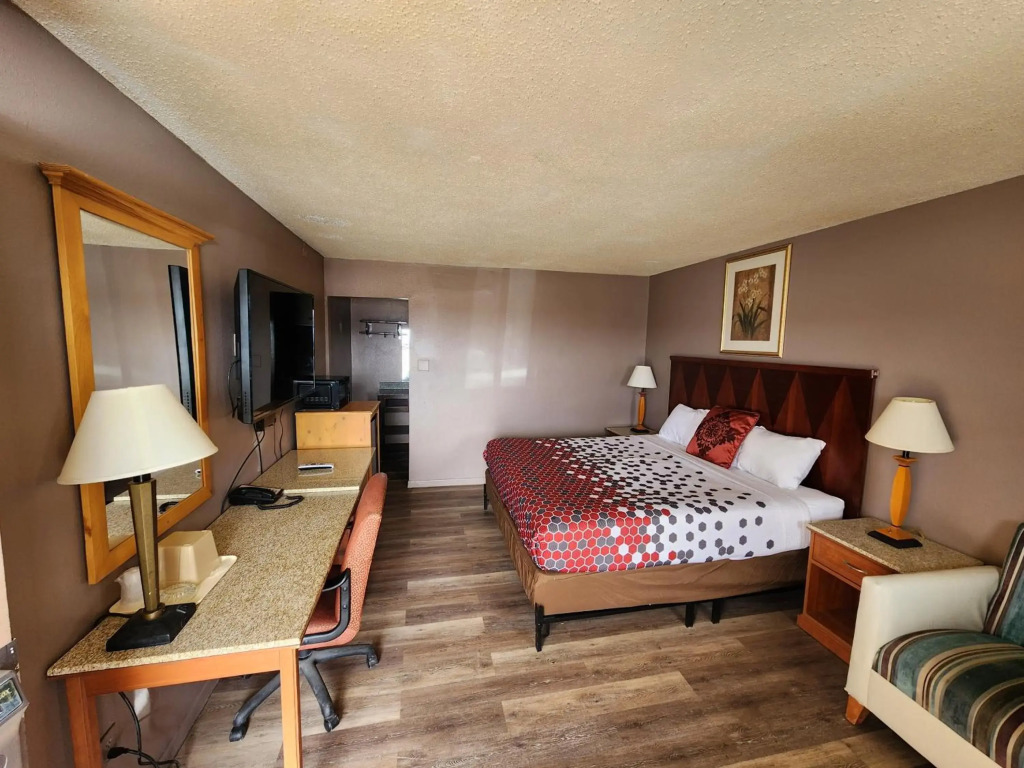 Satellite Inn - фото 40