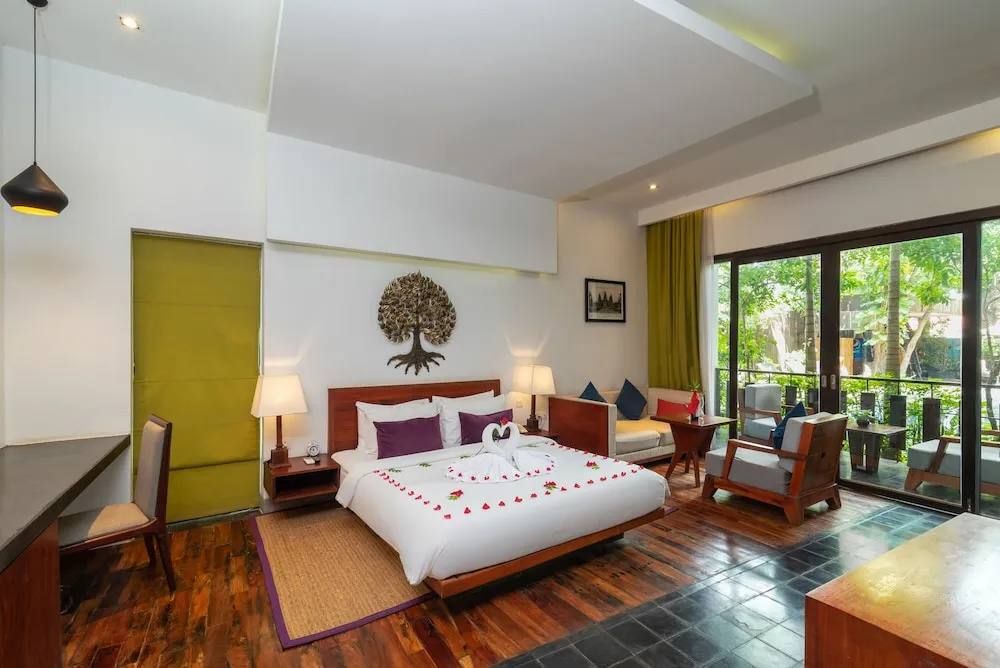1 Bedroom Suite with balcony