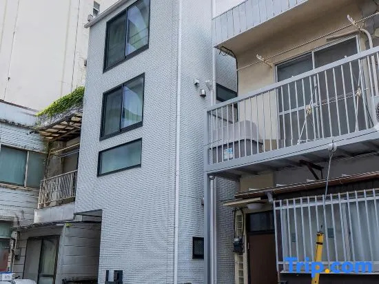 Sakura no Kawa 15 | 1-Minute Walk to Kanamecho Station | Accommodates 2–8 Guests