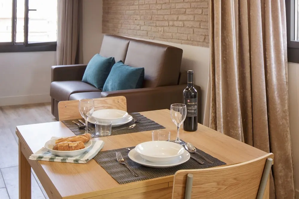 Hotel Sagrada Familia Apartments - Général