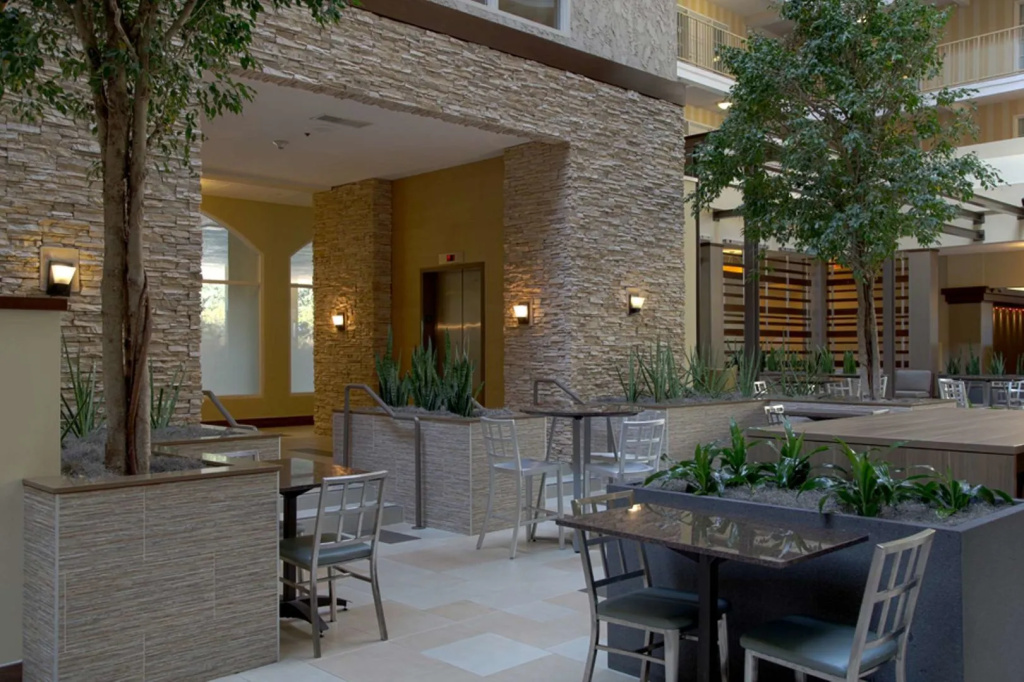 Embassy Suites by Hilton Dallas Market Center - Général