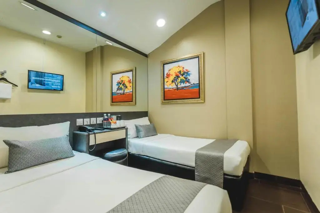 Standard (no window) Double room (twin beds)