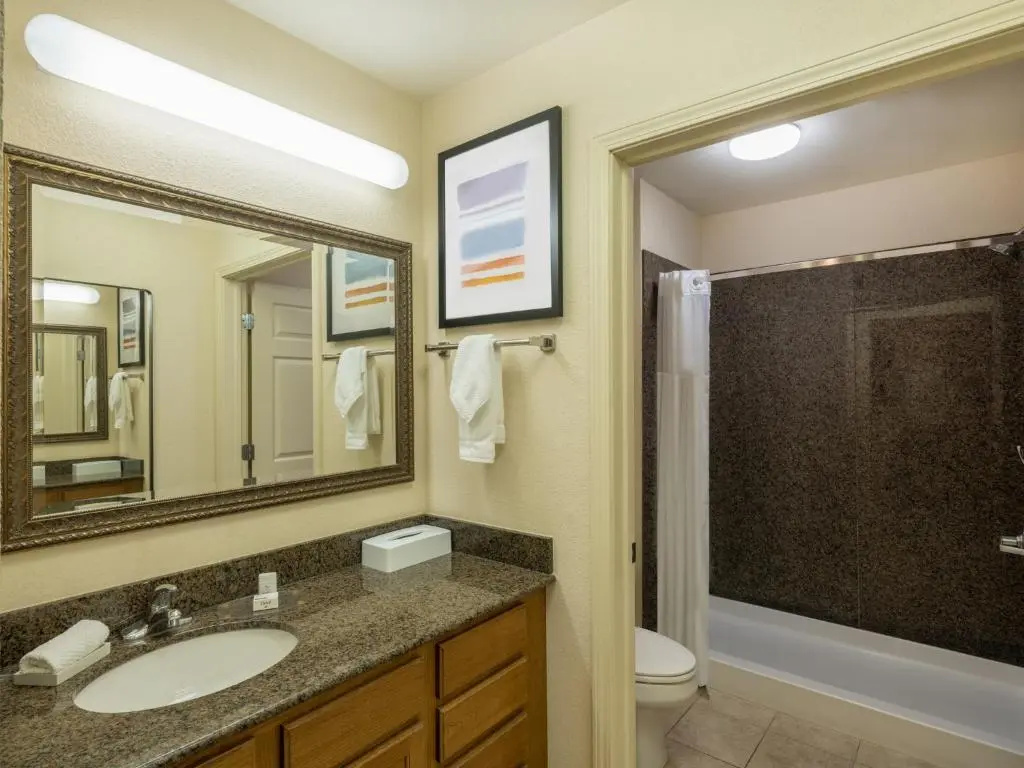 Staybridge Suites Milwaukee Airport South by IHG - Chambres