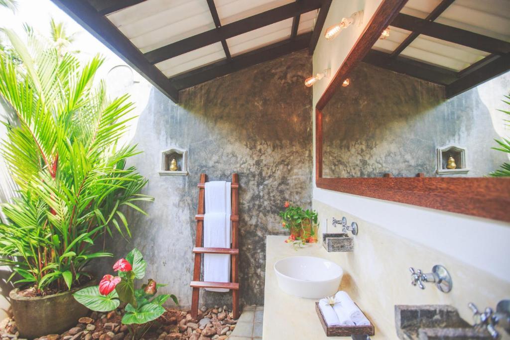 Karmel Villa Thalduwa Island - Five Bedroom Luxury Villa With Private Pool