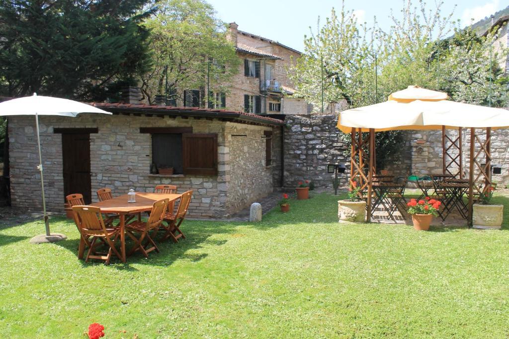 gallery_image_hidden_4