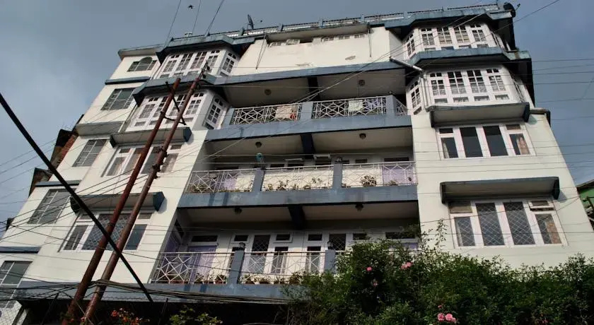 Hill Charm Hotel