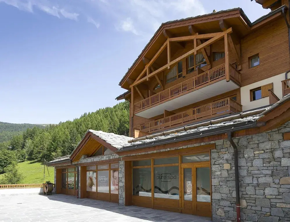 Apartment in Sainte-foy With Ski-in/ski-out