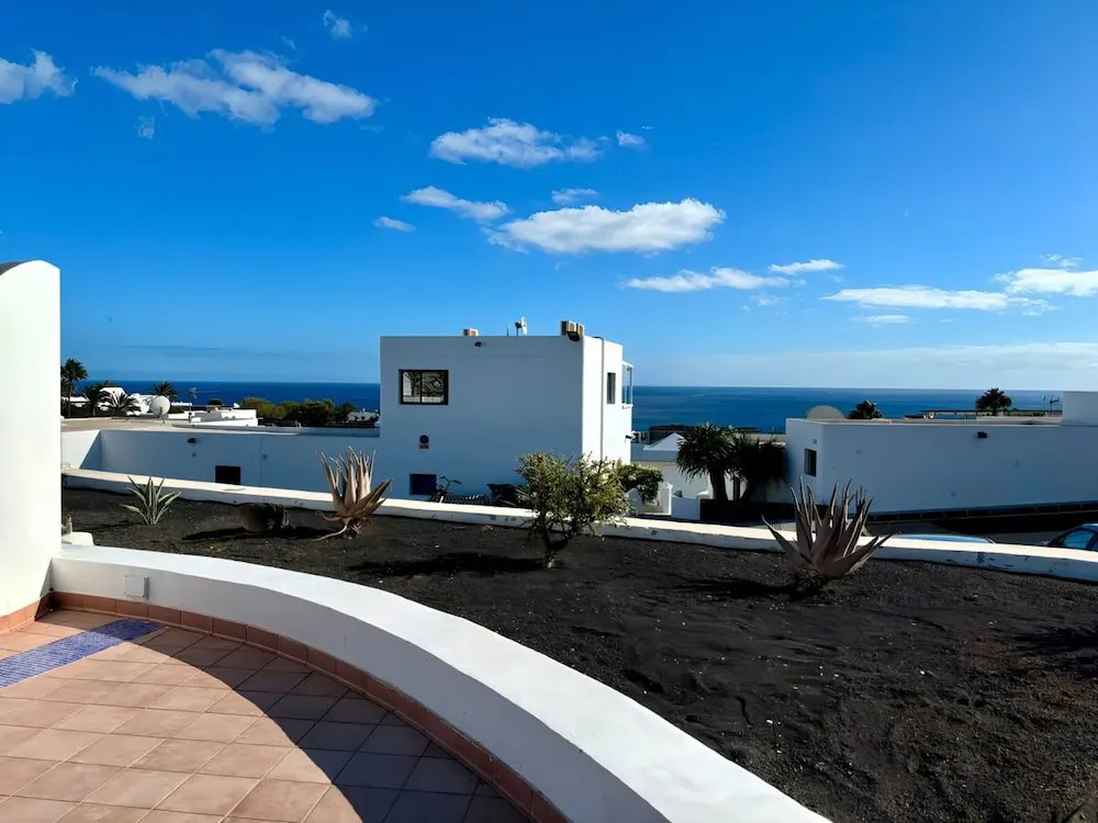 Apartment Florencia, With Pool Wifi in Puerto del Carmen