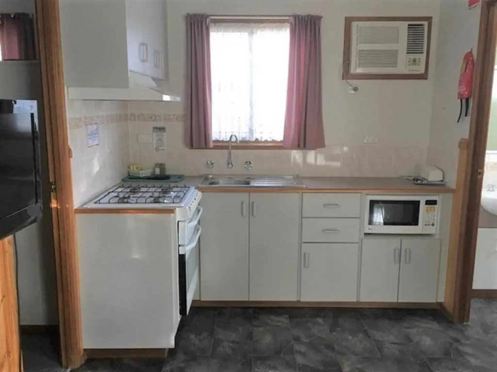 Lake Fyans Holiday Park - Chambres