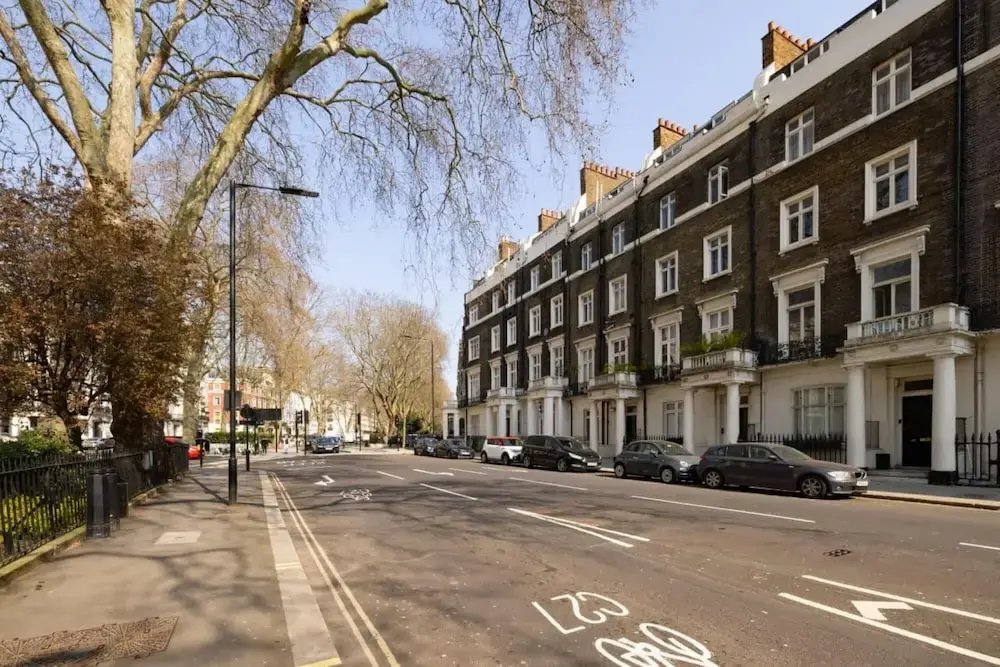 The Sussex Garden Retreat - Elegant 2bdr Flat