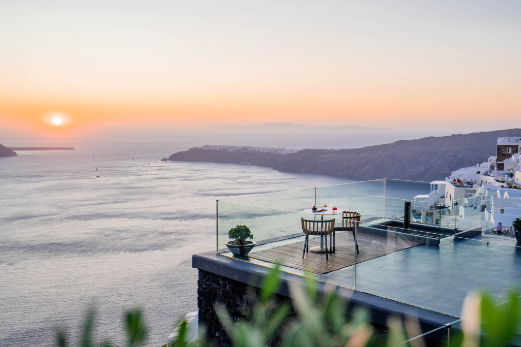 Beach & Waterfront