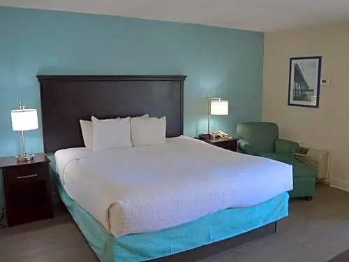 Carolinian Beach Resort by Vacasa - Chambres
