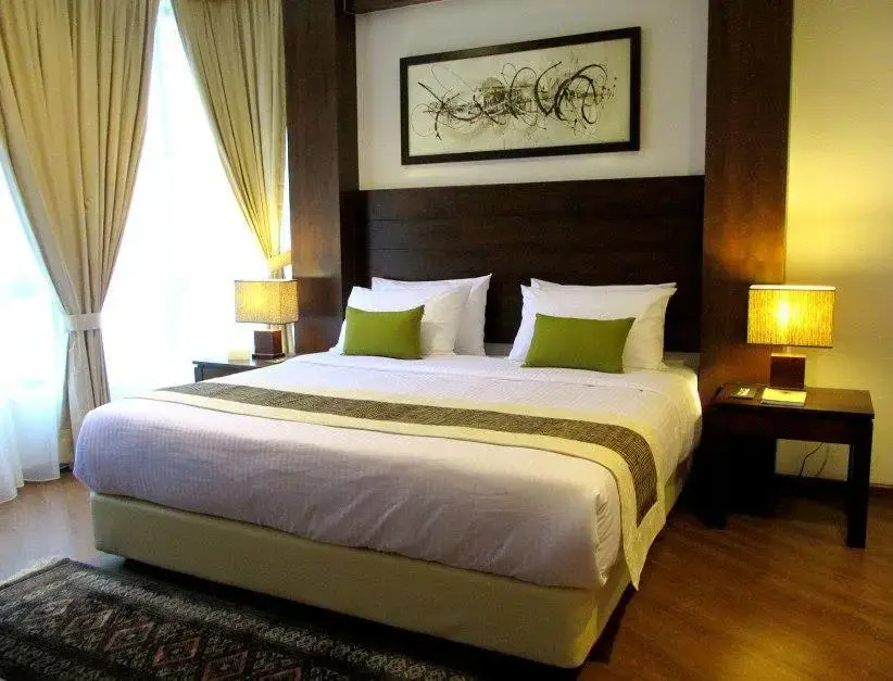 Samsuria Beach Resort & Residence
