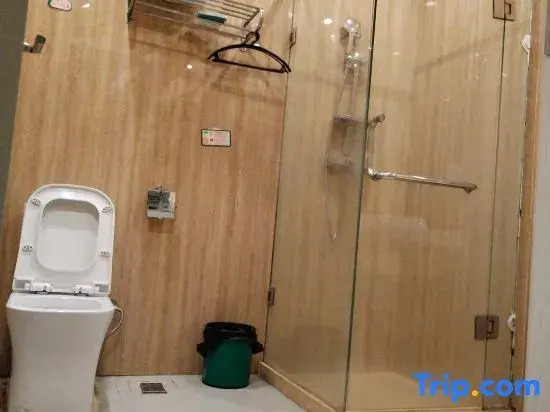 Номер Standard в Yiyue Express Hotel