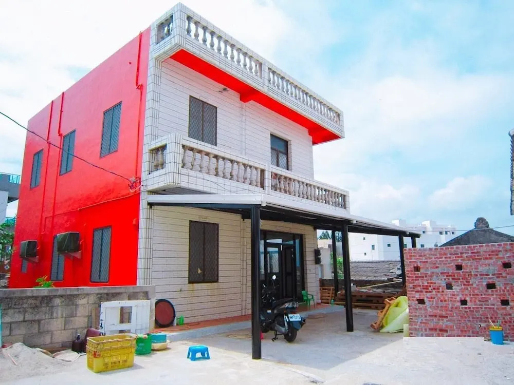 88 Hostel