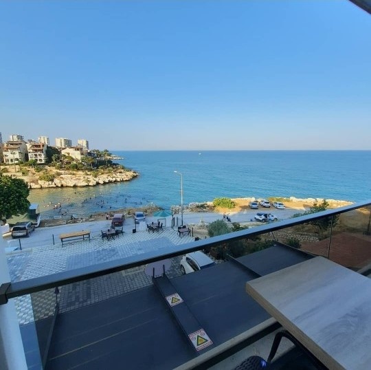 Beach & Waterfront