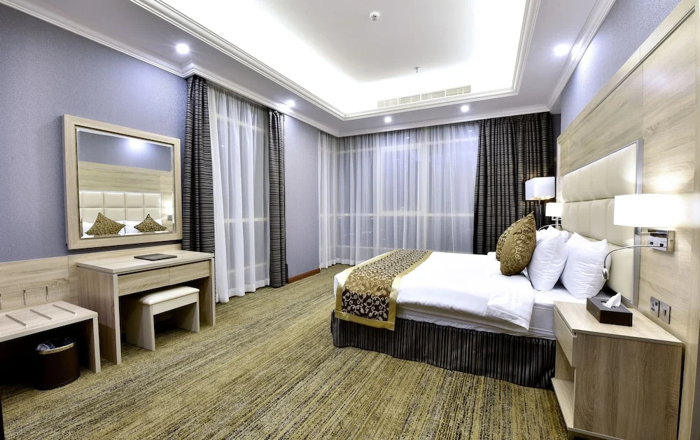 Executive Double Suite (full double bed)