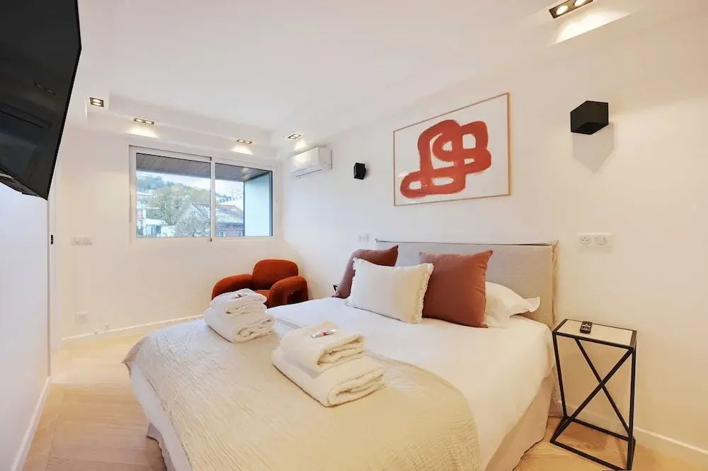 Voir la photo 4 — Charming Apt With AC & Balcony