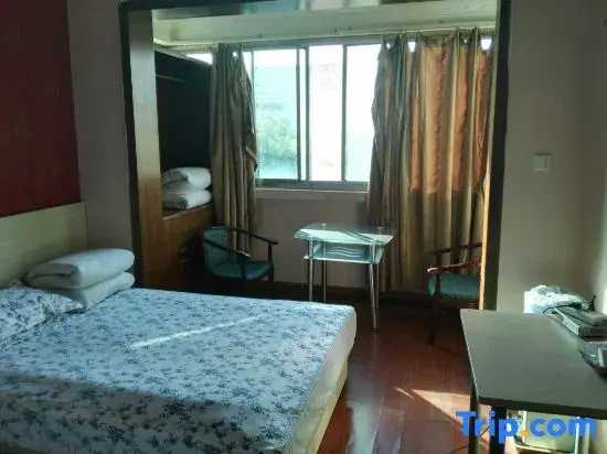 Shanghai Tinglin Jixiang Inn
