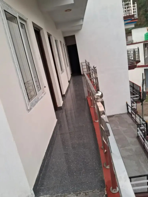 Goroomgo Uniyal Residency Uttarkashi