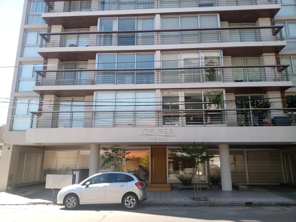 Hermoso departamento para 2 personas en pleno Güemes! Con cochera incluida