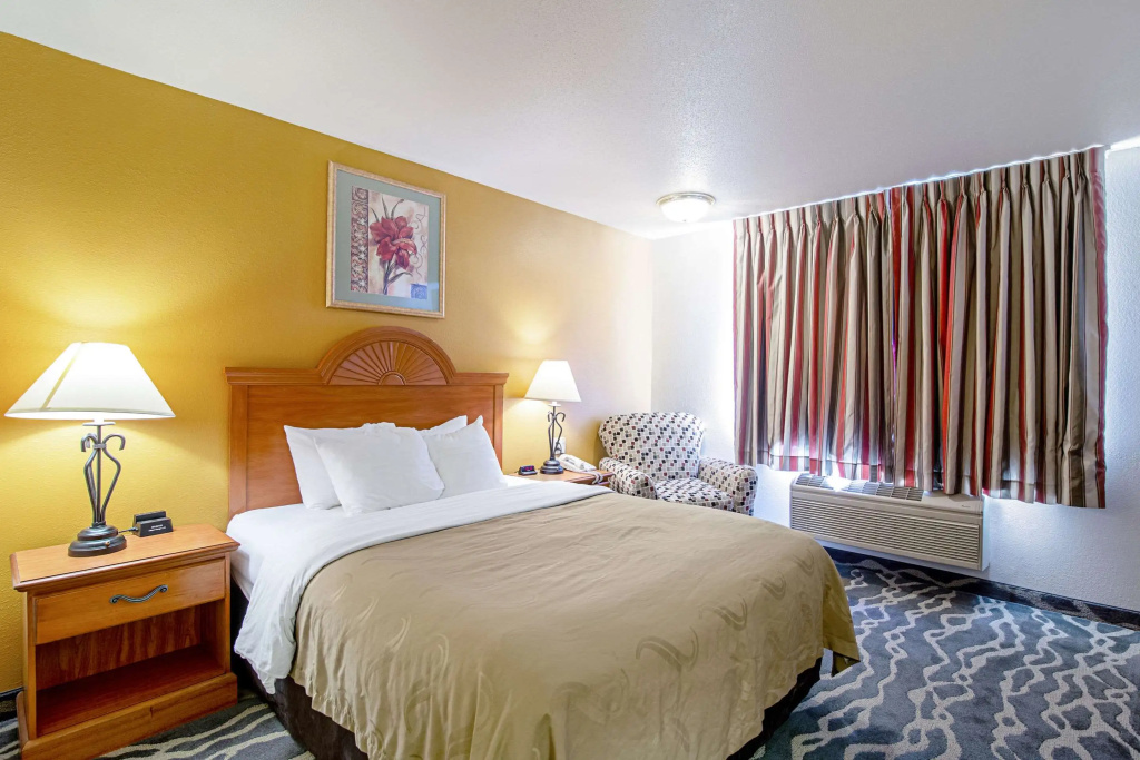 Quality Inn Huron — фото 4