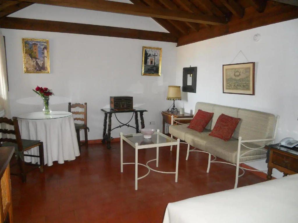 Santa Isabel la Real Hotel - Général