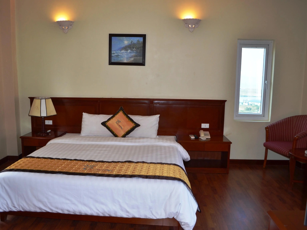 Superior Double room (full double bed)