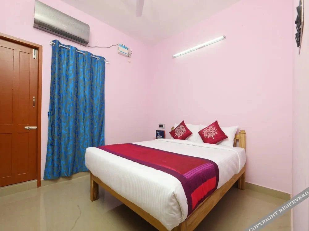 OYO 10910 Home Green View 4BHK Paradise Beach