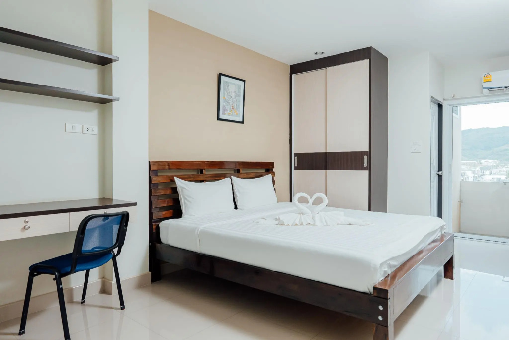 Standard Double room (full double bed)