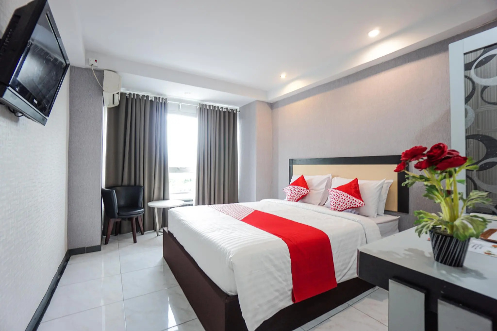 Double Suite (full double bed)