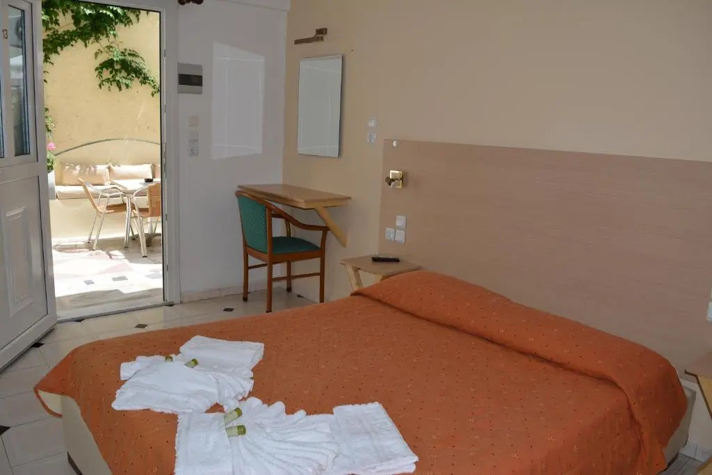 Standard Double Basement room (full double bed)