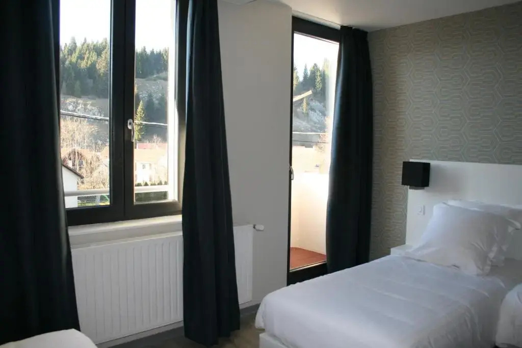 Voir la photo 2 — Auberge du Château de Joux