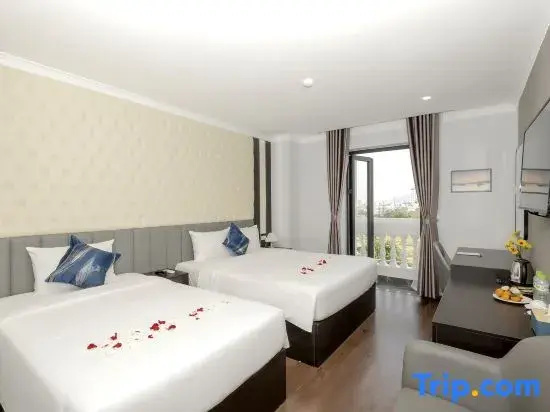 Standard Double room with balcony (twin beds)